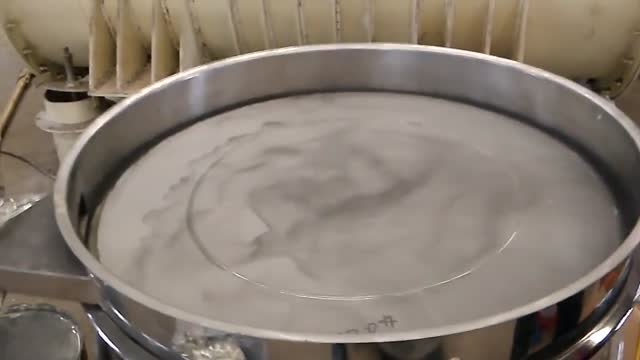 Ultrasonic Vibrating Screen video preview