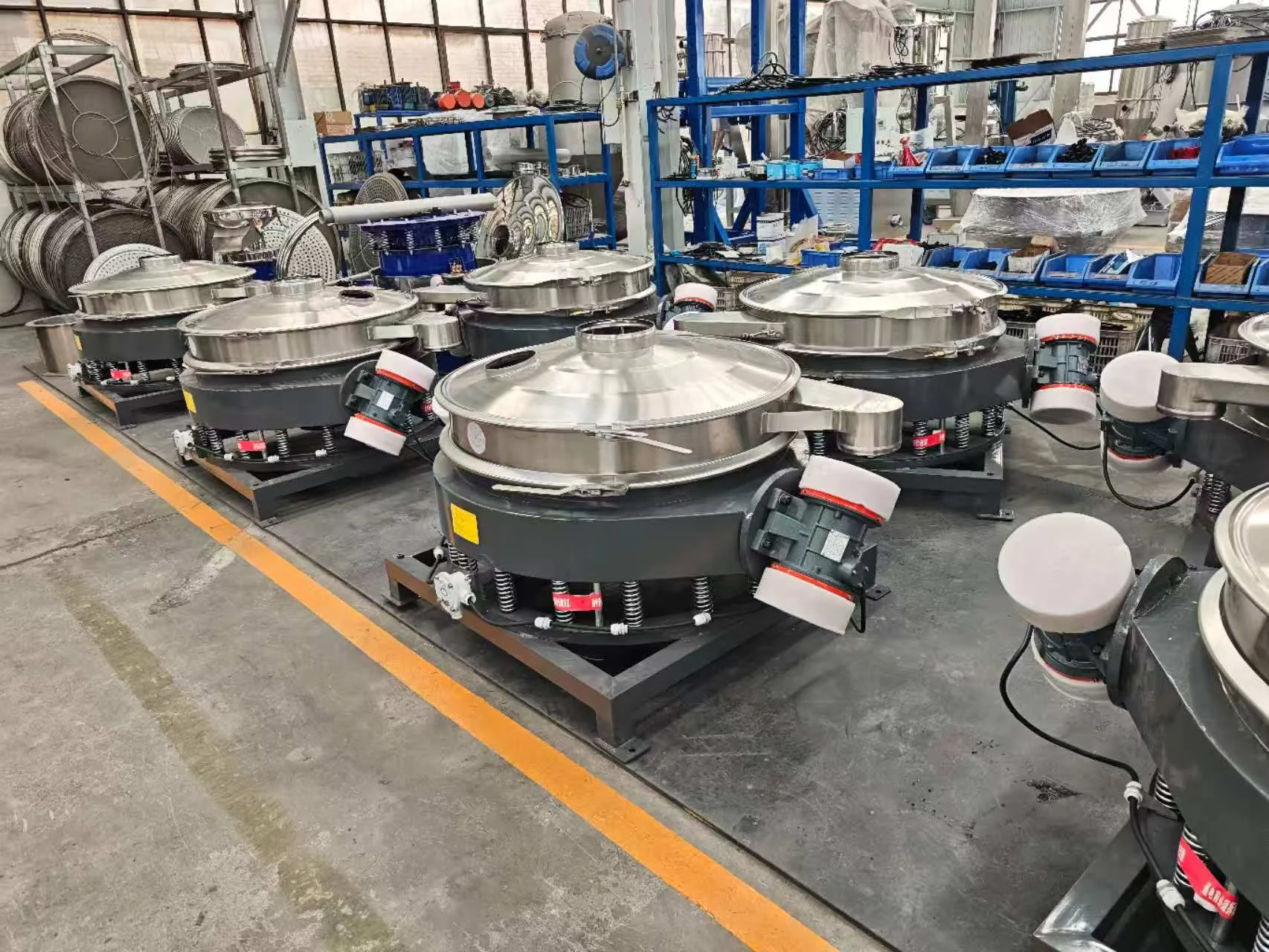Stainless steel screening equipment in the workshop